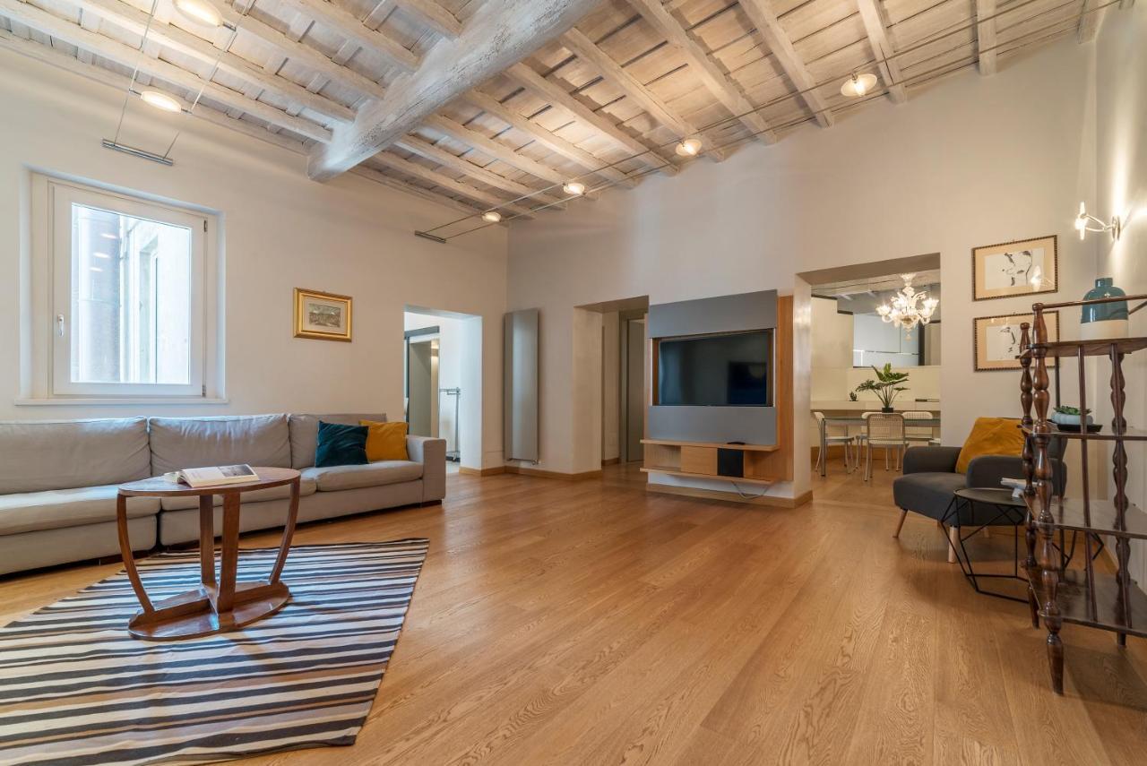 Piazza Navona Elegant Apartment Róma Kültér fotó